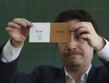 Τουρκία: Συνελήφθη διευθυντής ιστοσελίδας που αμφισβήτησε το «ναι» στο δημοψήφισμα